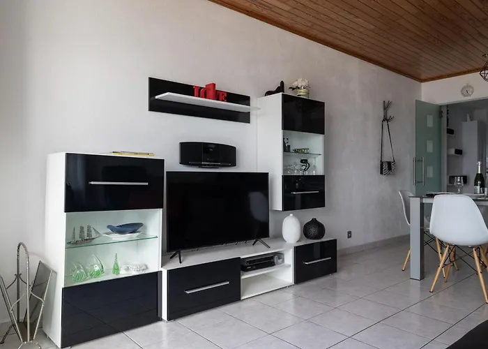 Bel Air - Modern With Seaview T8 * Oostende